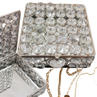 PUDEŁKO DO PRZECHOWYWANIA 11x11x5,5cm KRYSZTAŁKOWE