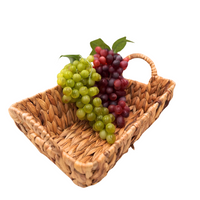 KOSZ Z TRAWY MORSKIEJ Z RĄCZKAMI 34X21,5X11CM